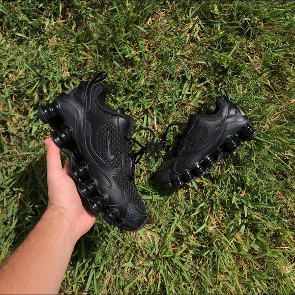 nike shox tl nova black